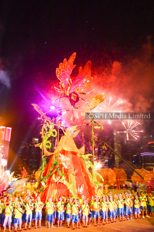 Awe-Inspiring NDP 2012 Performance 2012-My Sg Memories