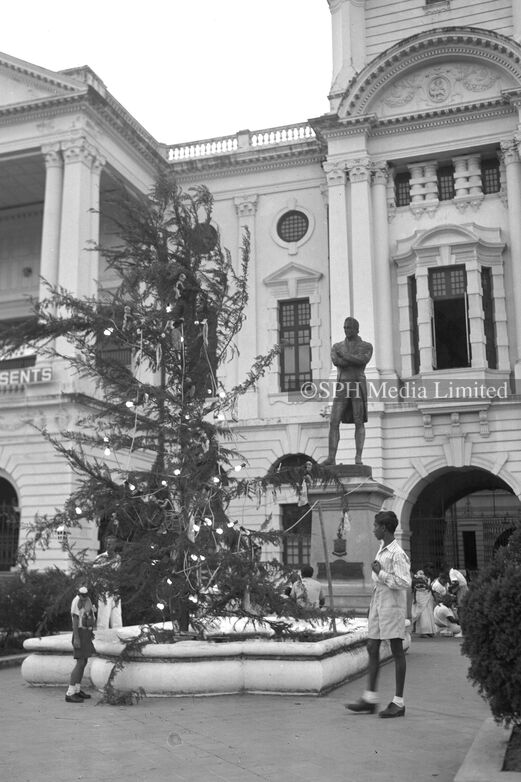 Christmas Celebration at Victoria Memorial Hall 1952-My Sg Memories