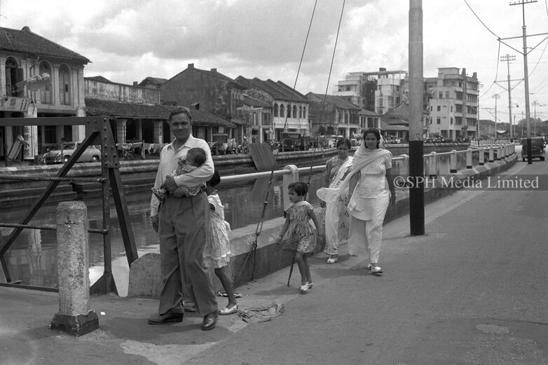 Deepavali Outing on Rochor Road 1950