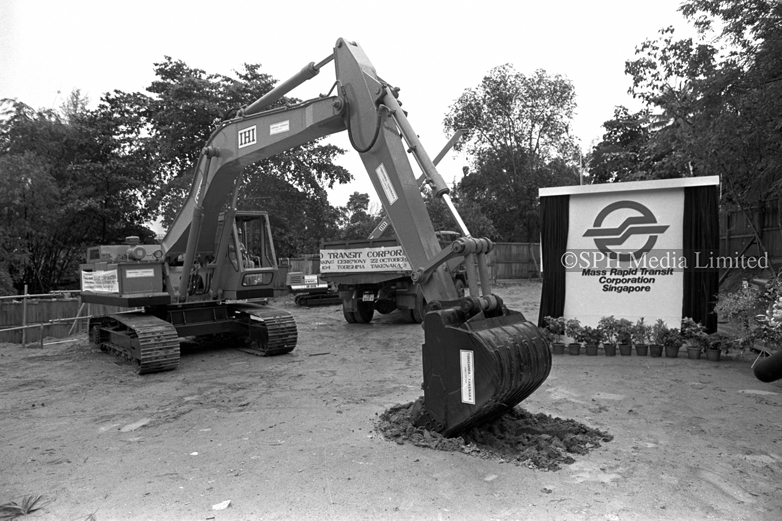 Groundbreaking Ceremony of the MRT Project 1983-My Sg Memories