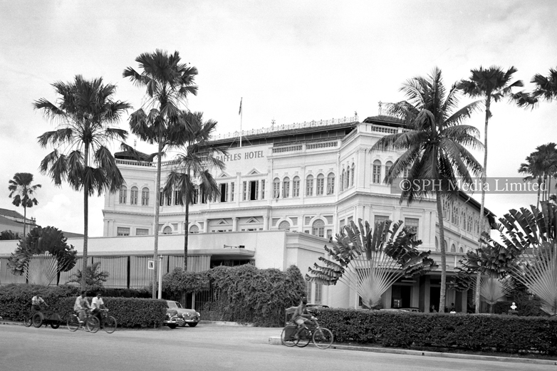 Raffles Hotel Singapore 1952-My Sg Memories