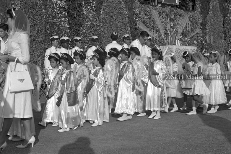 Novena Church Procession 1962-My Sg Memories
