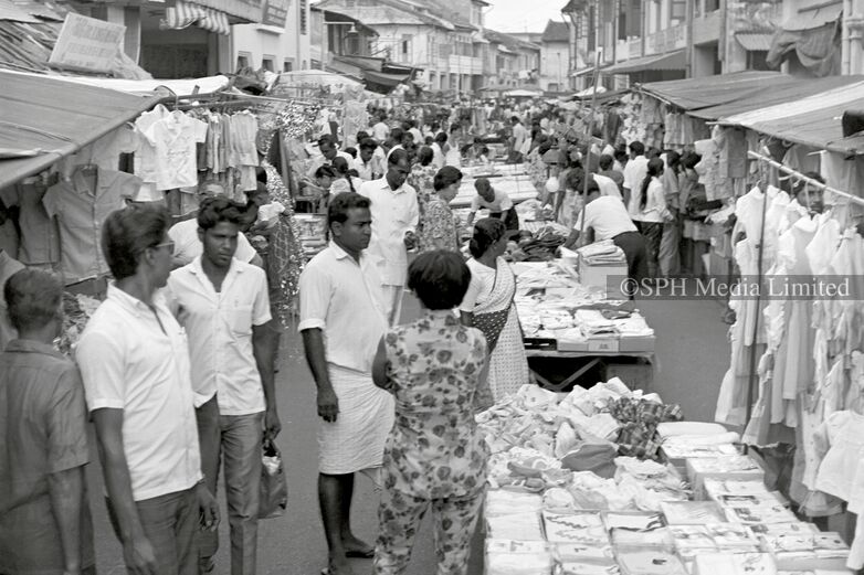 Deepavali Street Shopping at Serangoon Road 1970-My Sg Memories