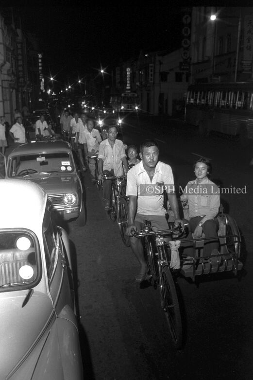 Night Tour by Trishaw Along New Bridge Road 1977-My Sg Memories