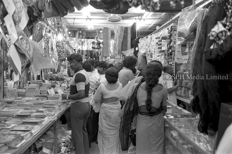 Deepavali Shopping at Serangoon Road 1977-My Sg Memories