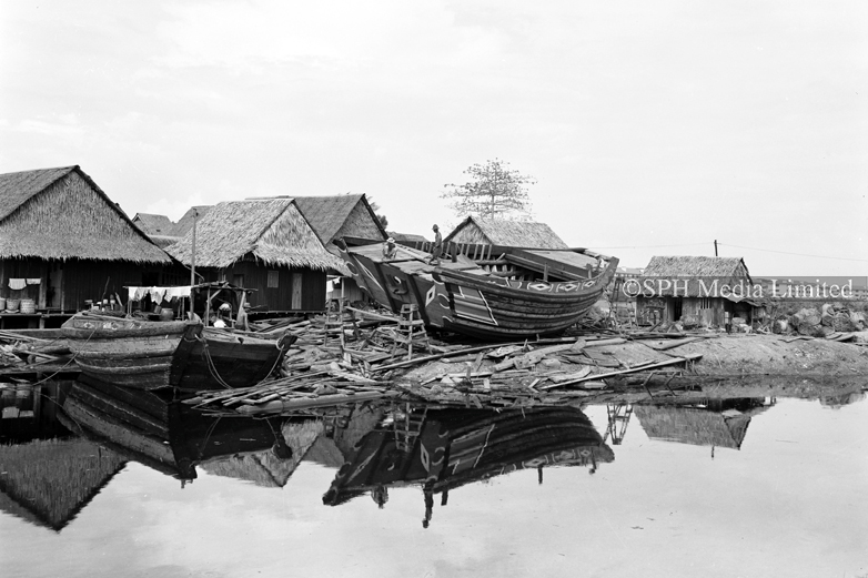 Boat-Building Industry at Kim Seng Road 1953-My Sg Memories