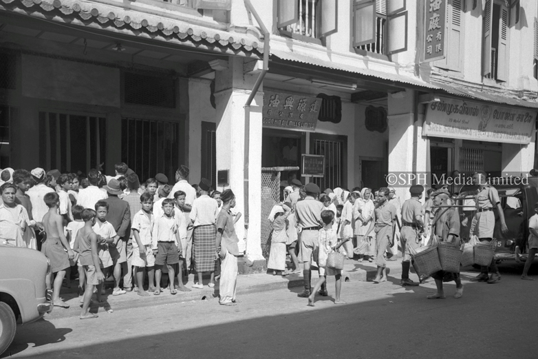 Market Street During Hari Raya 1952-My Sg Memories