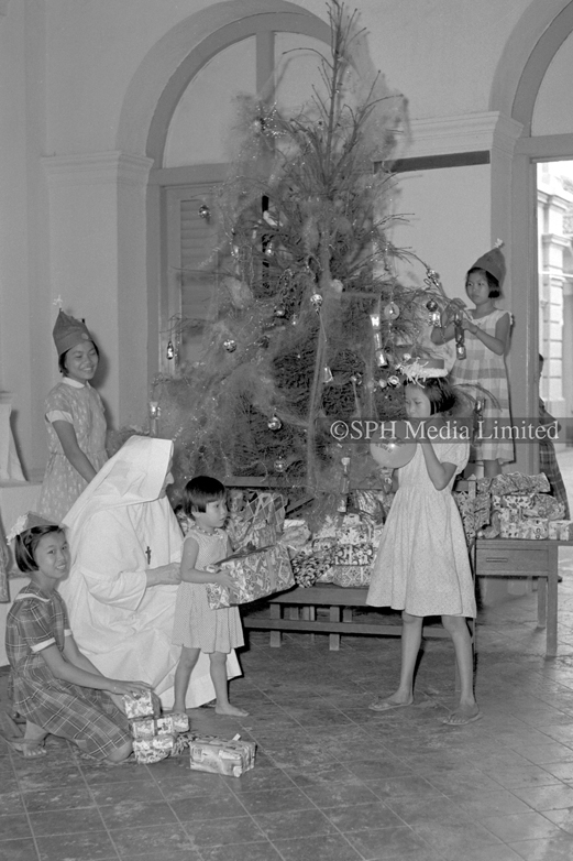 Christmas at the Convent of the Holy Infant Jesus 1960-My Sg Memories