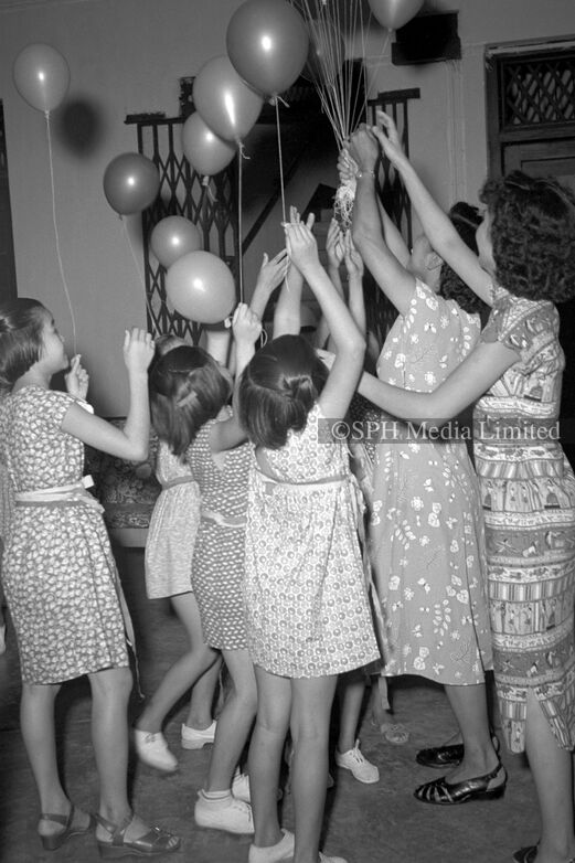 Mooncake Festival Party at York Hill Girls' Home 1950-My Sg Memories