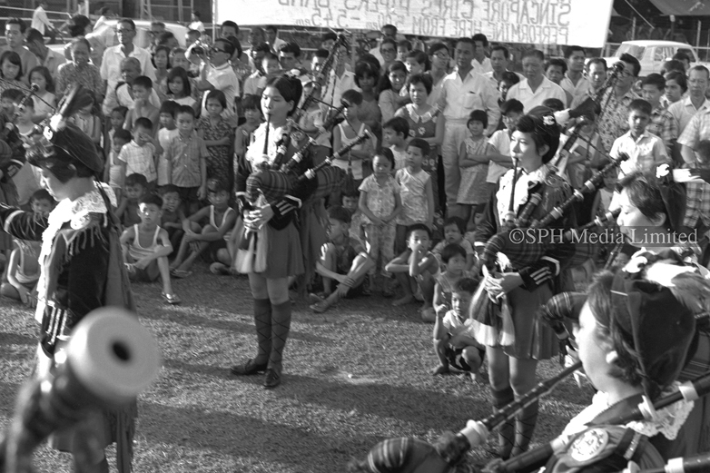 Bagpipe Band's Performance for NDP 1970-My Sg Memories