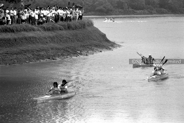 Music and Canoeing Carnival for National Day 1972-My Sg Memories