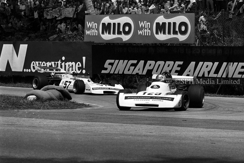 Exciting Moment at the Grand Prix Race 1973-My Sg Memories