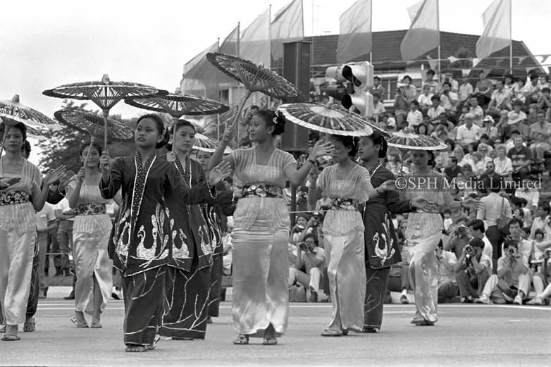 Malay Dance at Chingay Parade 1984-My Sg Memories