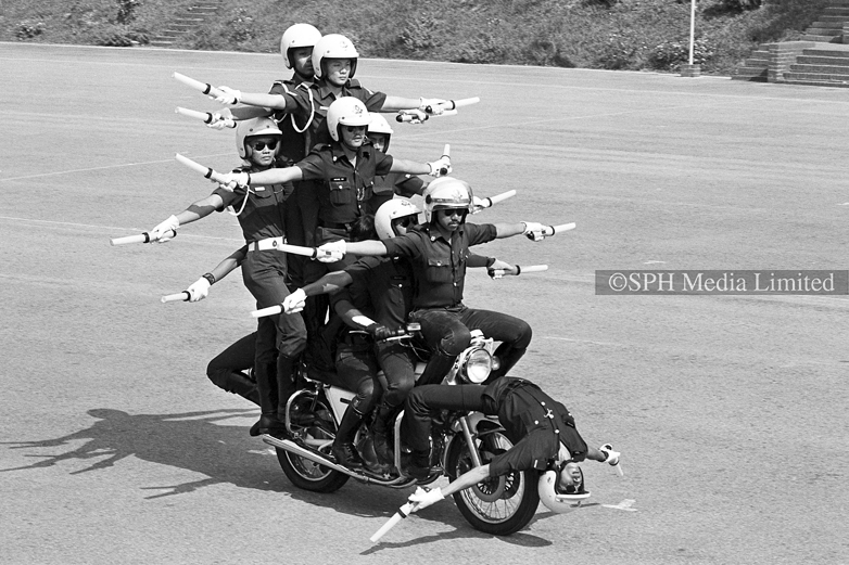 Daring Motorcycle Stunt 1987-My Sg Memories