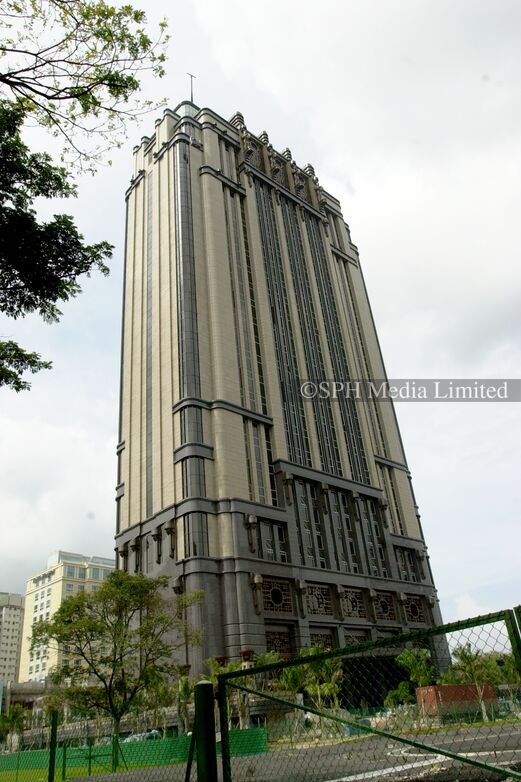 Parkview Square Office Building 2002