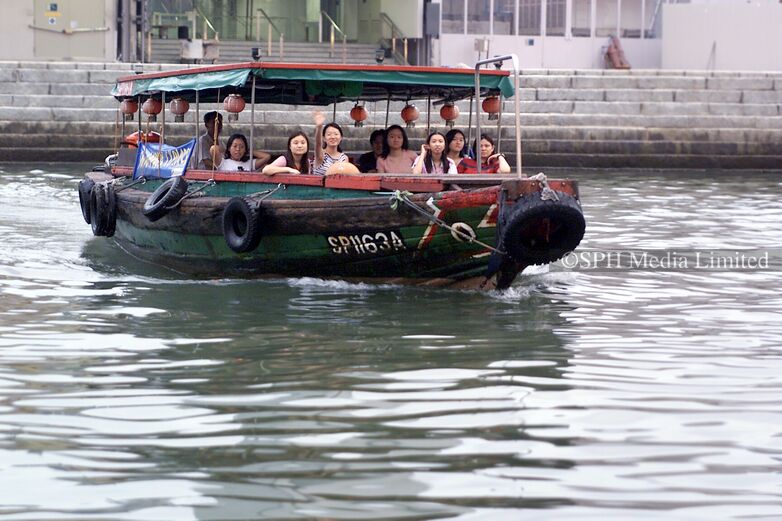 Water Taxis on Singapore River 2002-My Sg Memories