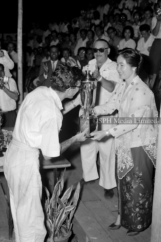 Singapore's First Grand Prix Trophy Presentation 1961-My Sg Memories
