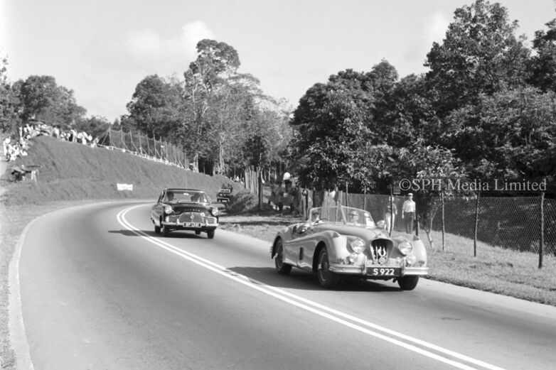 Arrival of Yusof Ishak at the Singapore Grand Prix 1962-My Sg Memories
