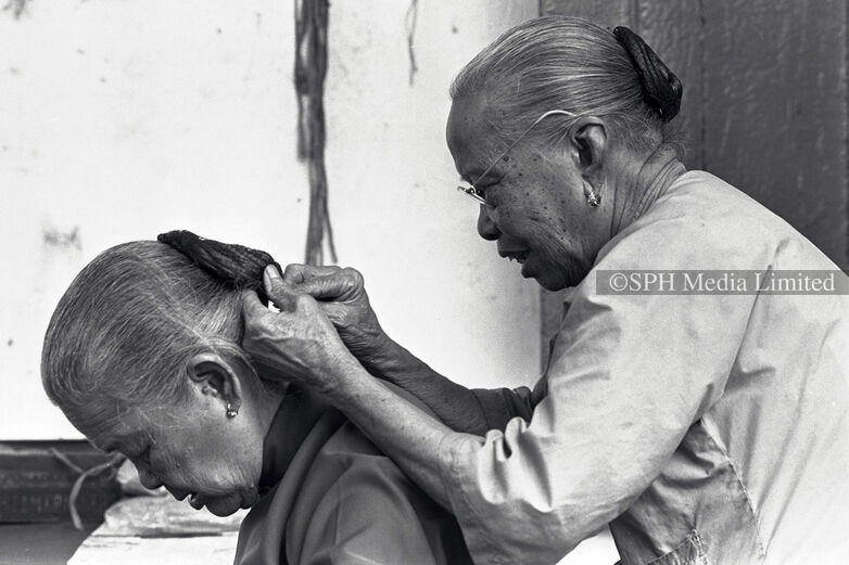 Hairdo for Chinese New Year, 1979 Print