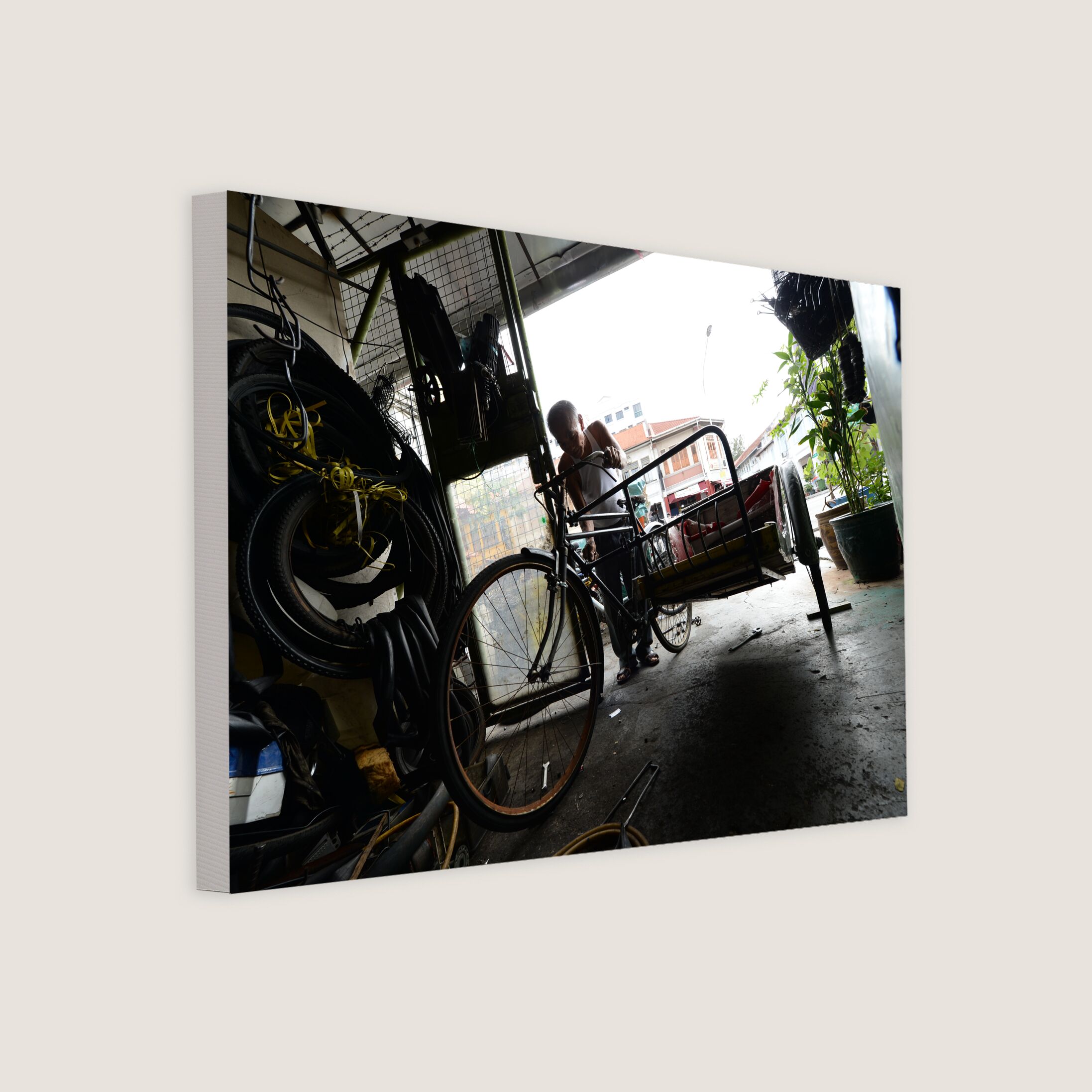 Renting Trishaw for Film Production 2015