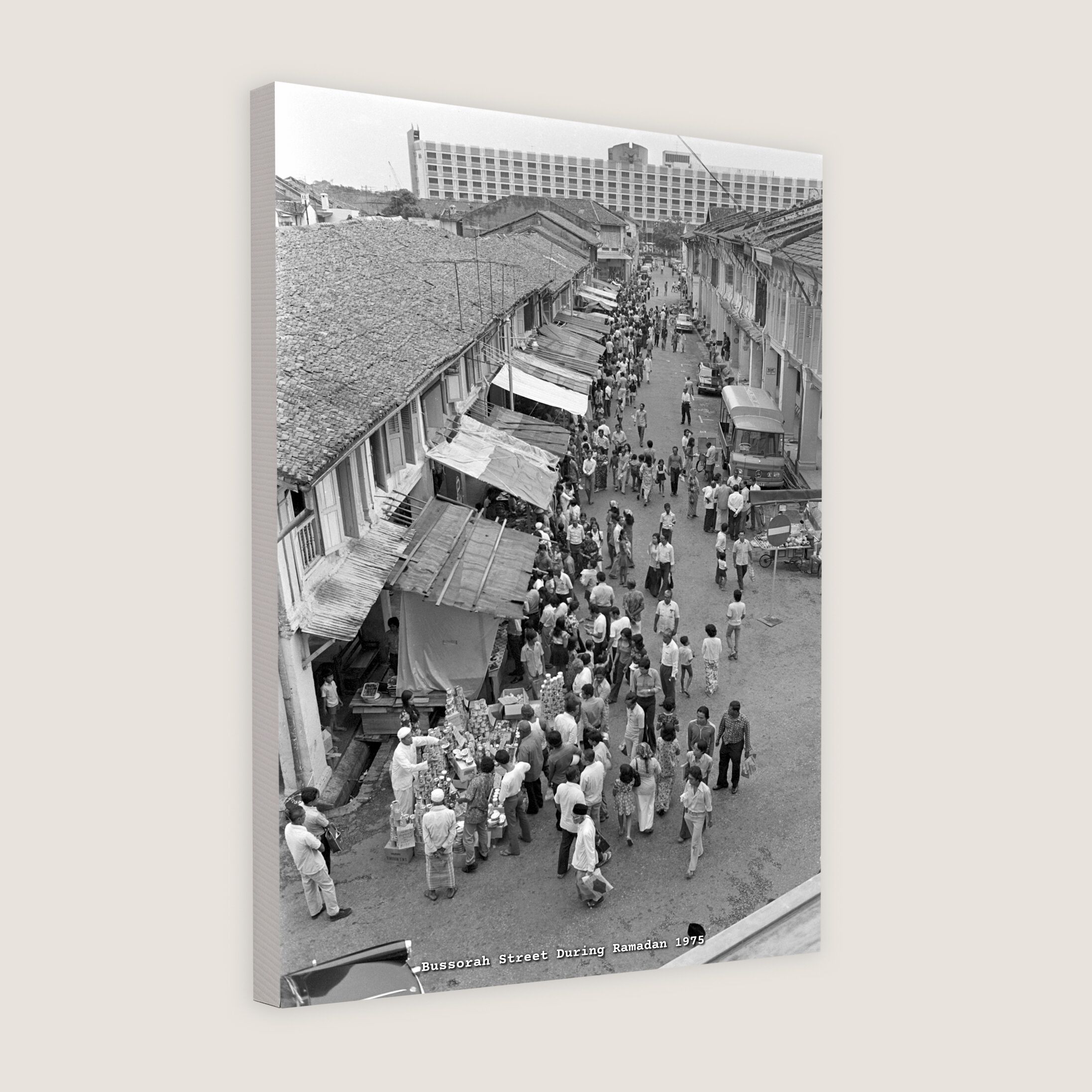 Bussorah Street During Ramadan 1975-My Sg Memories