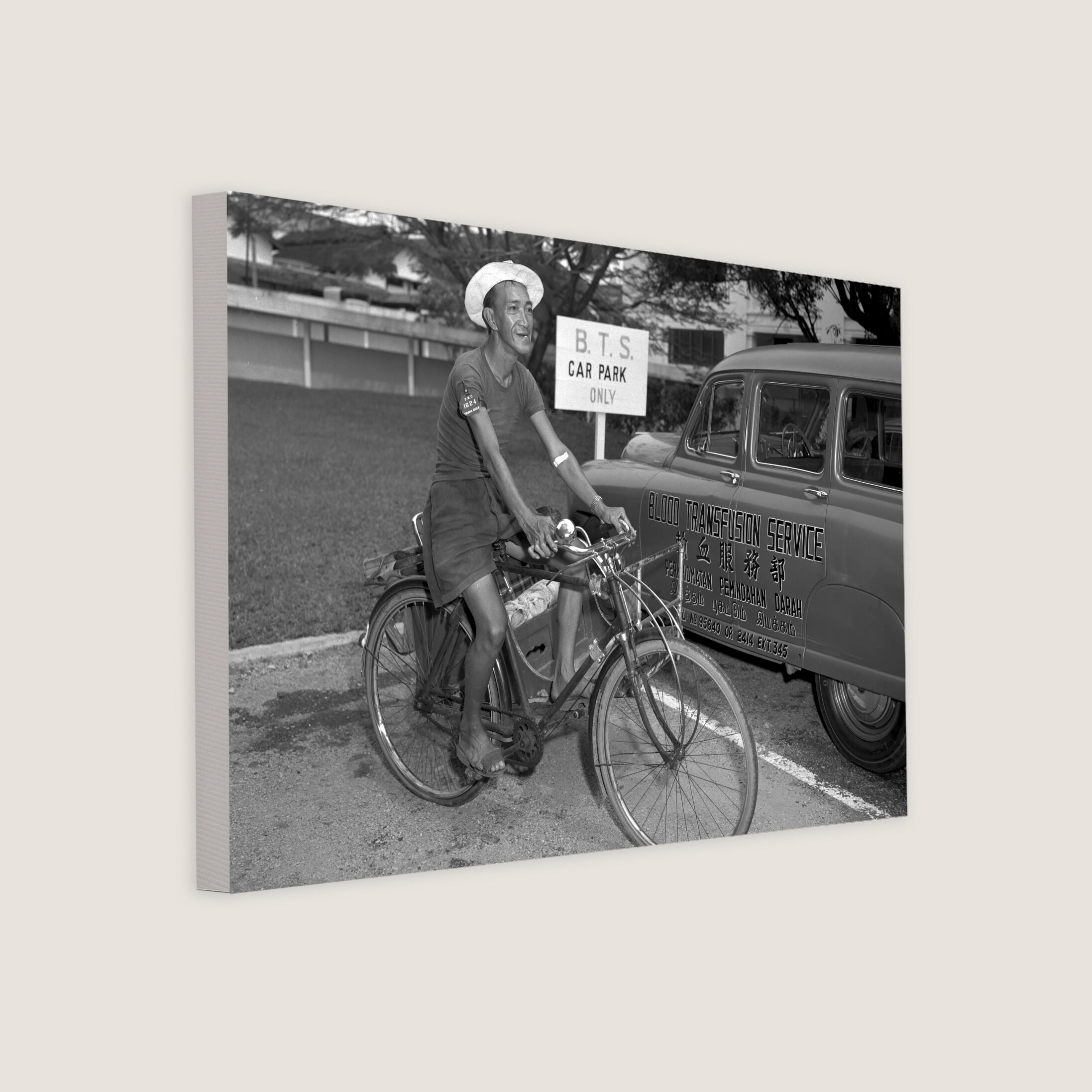 Trishaw Rider Riding To Donate Blood 1954-My Sg Memories