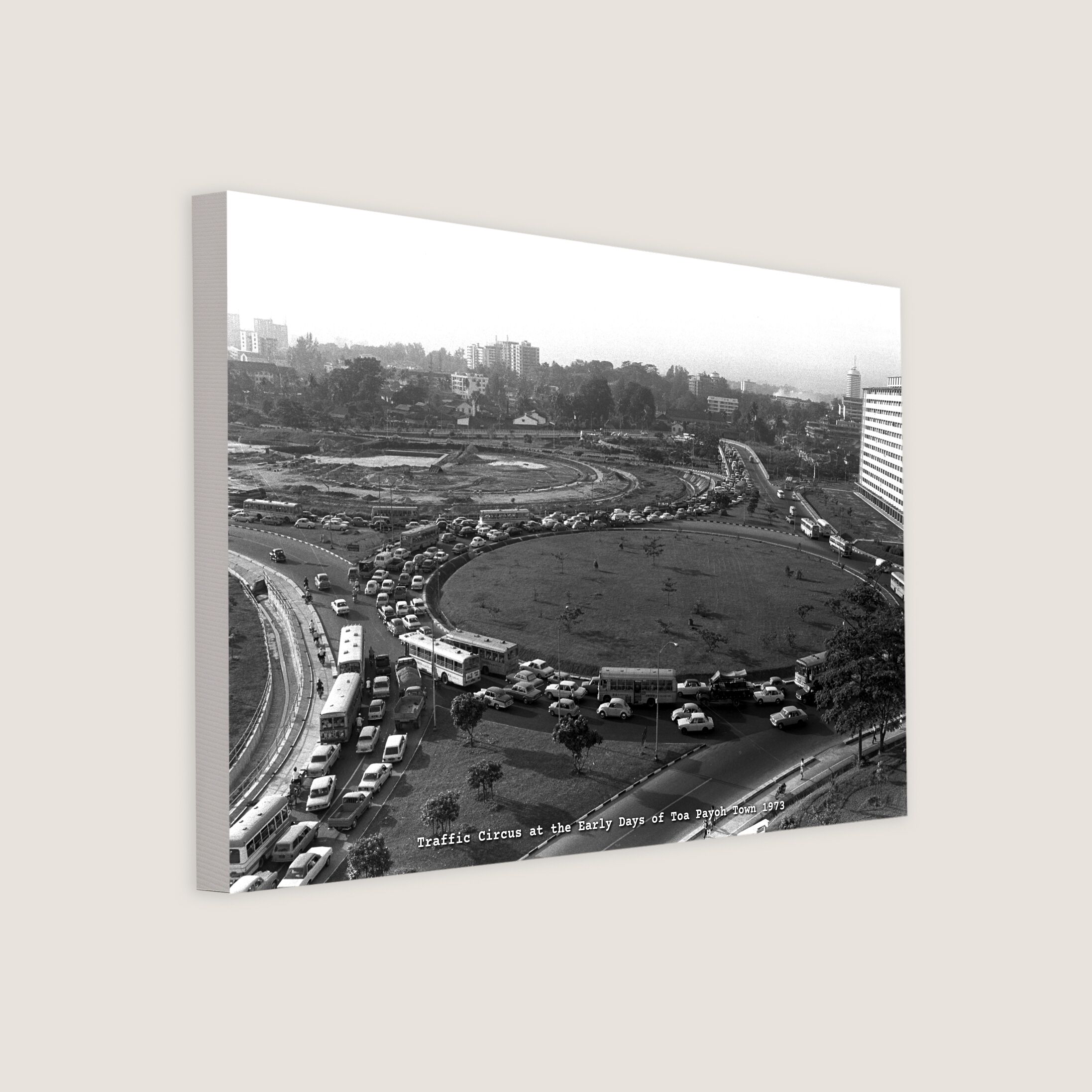 Traffic Circus at the Early Days of Toa Payoh Town 1973-My Sg Memories