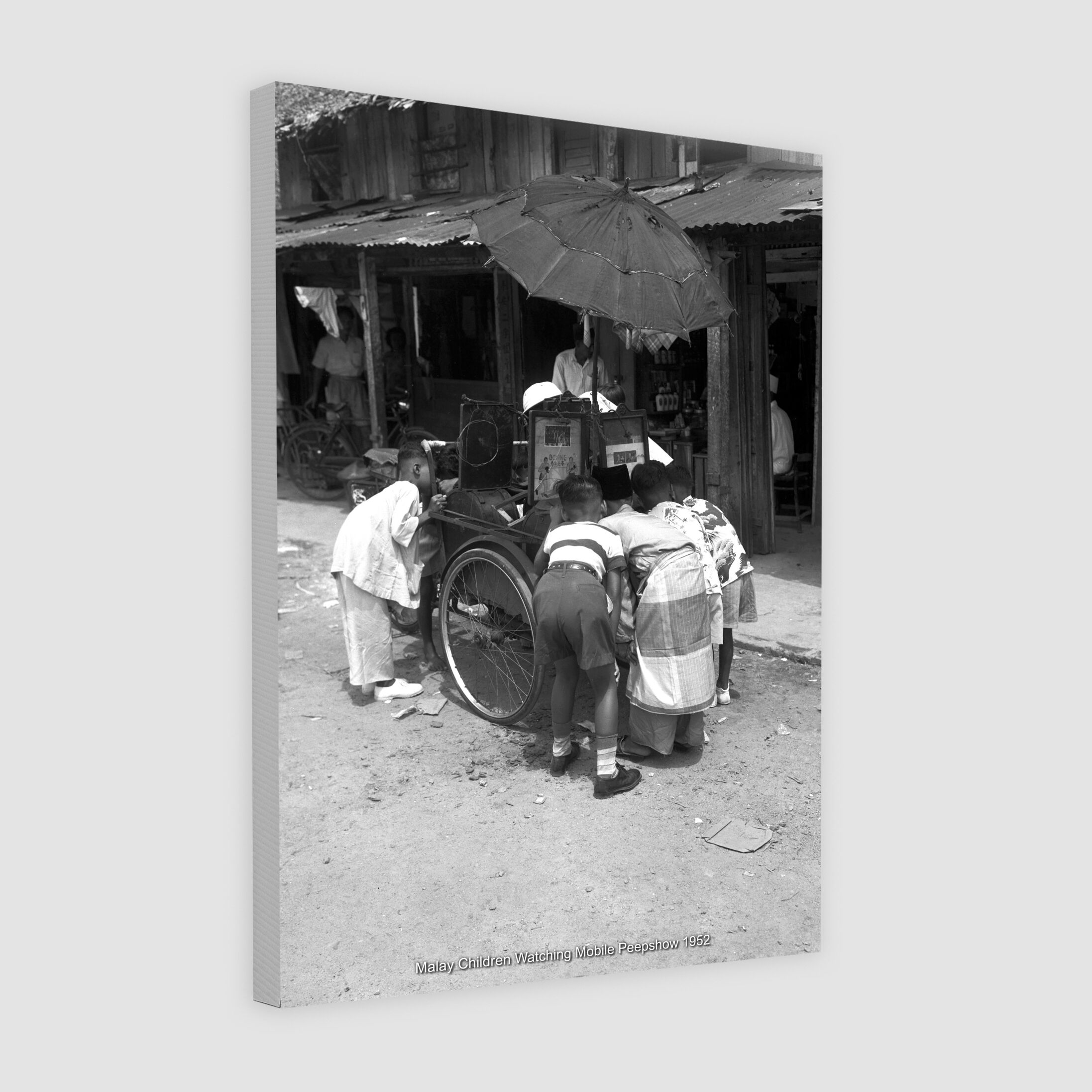 Malay Children Watching Mobile Peepshow 1952-My Sg Memories