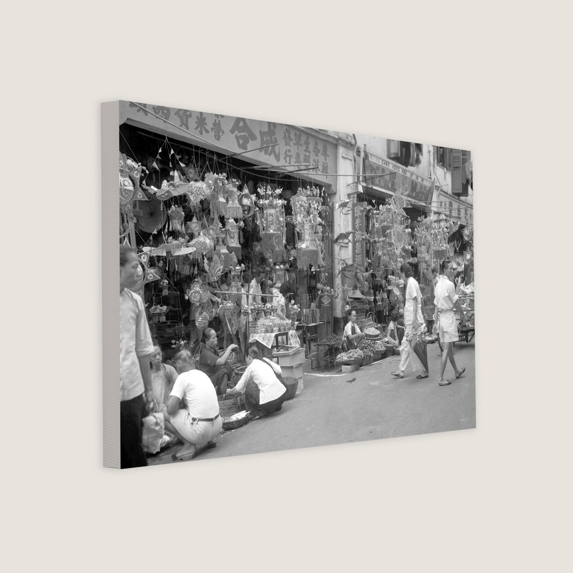 Selling Mid-Autumn Festival Lanterns in Chinatown 1952-My Sg Memories