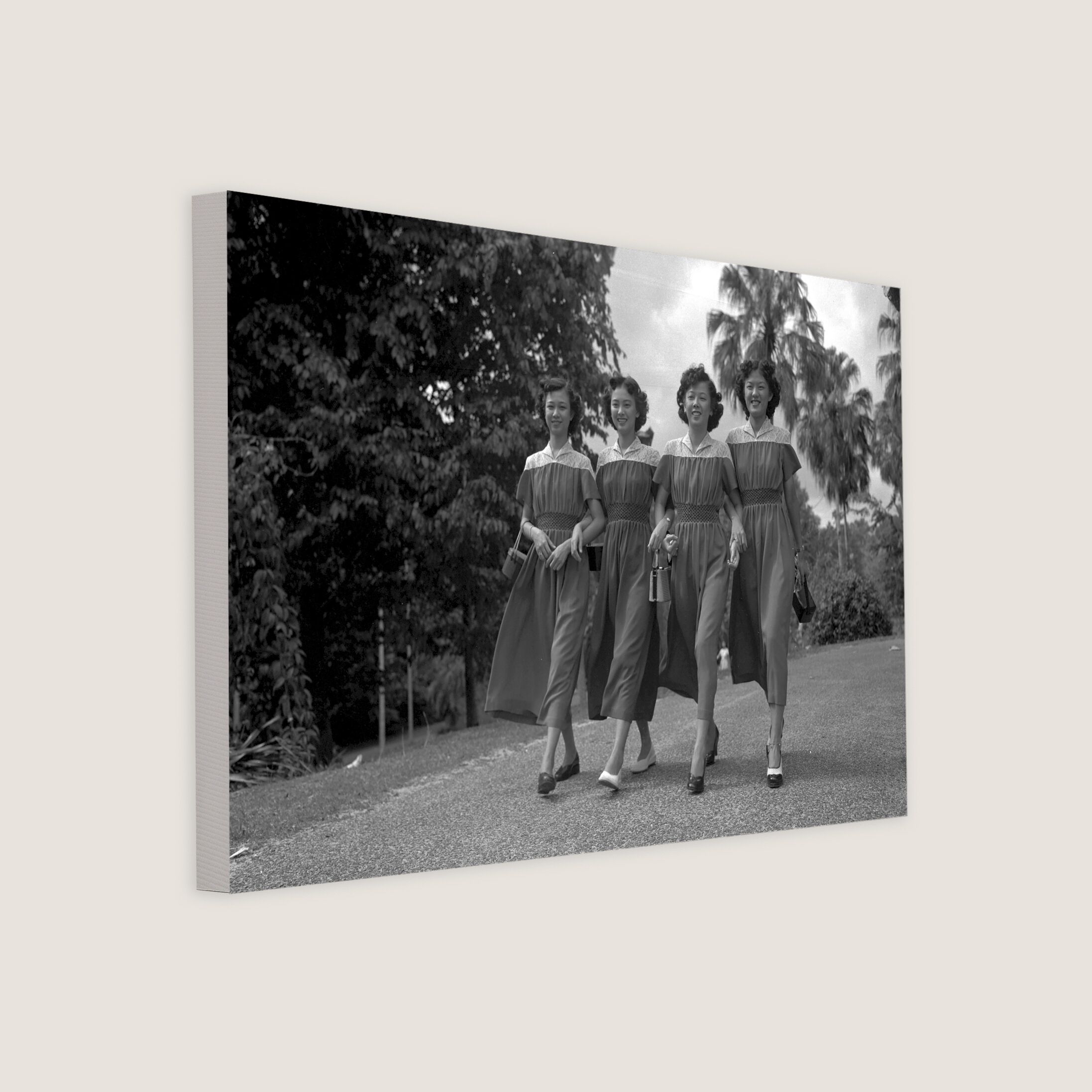 Matching Outfits at Botanical Garden 1952-My Sg Memories