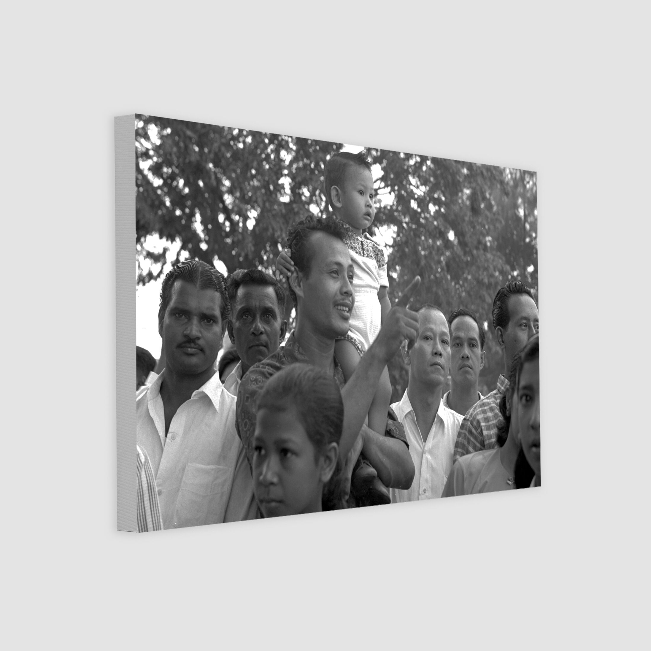 People at the National Day Celebrations 1961-My Sg Memories