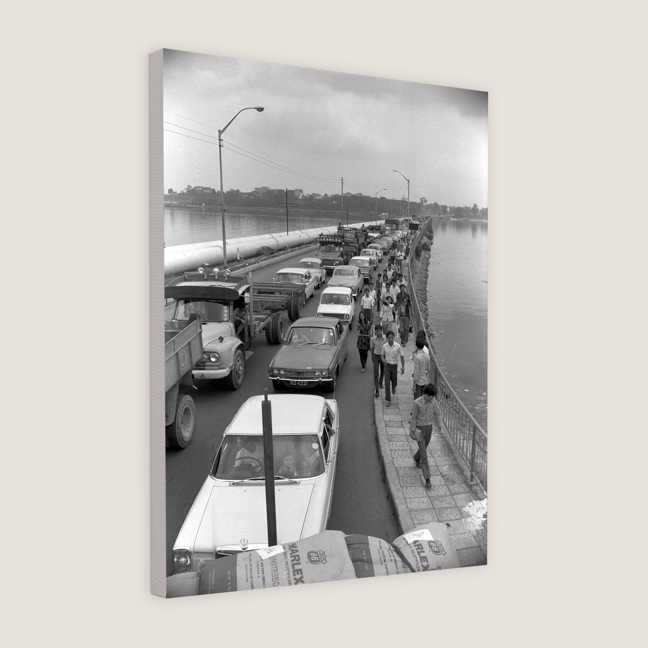 Causeway at Woodlands Checkpoint 1972-My Sg Memories
