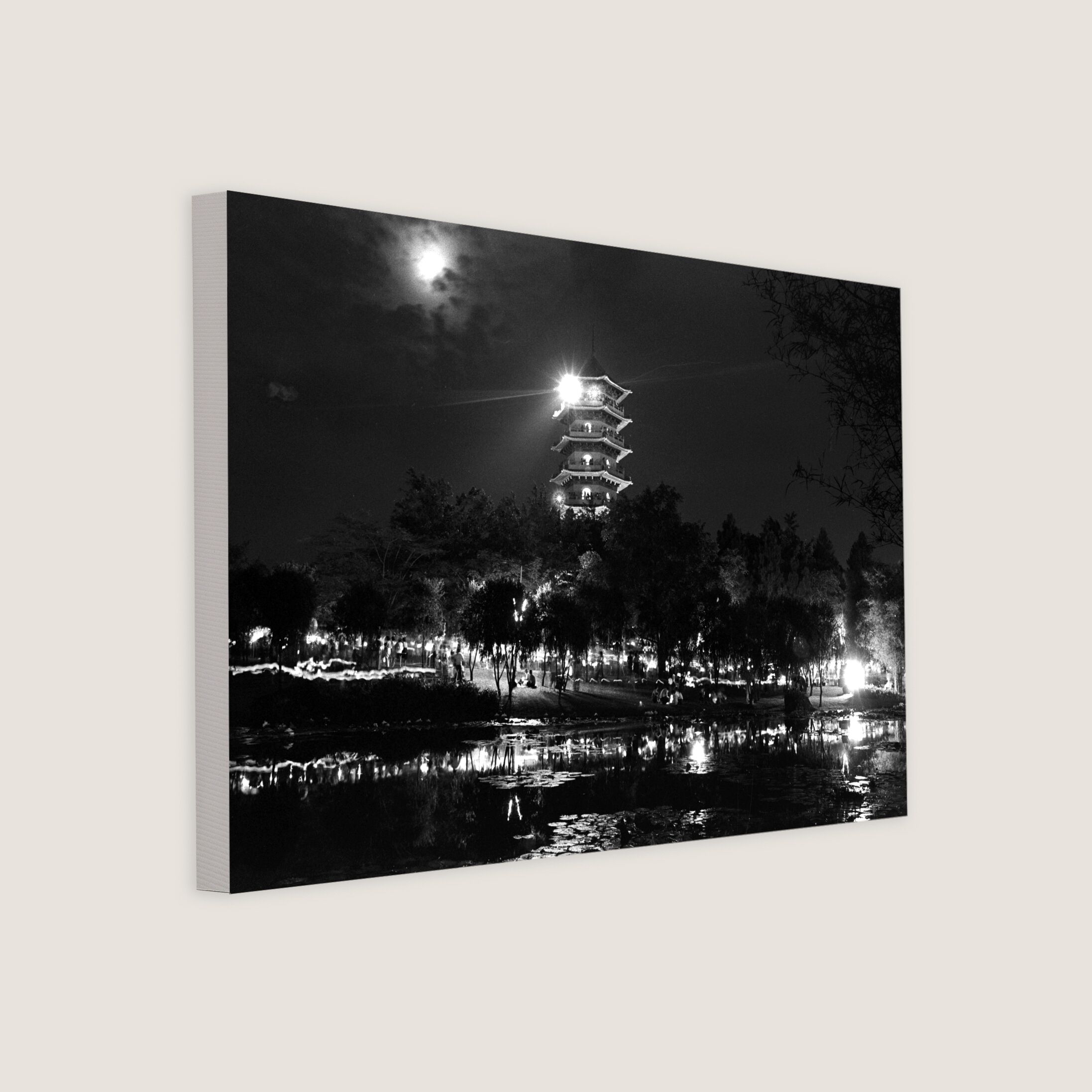 Full Moon at Chinese Garden on Lantern Festival 1979-My Sg Memories