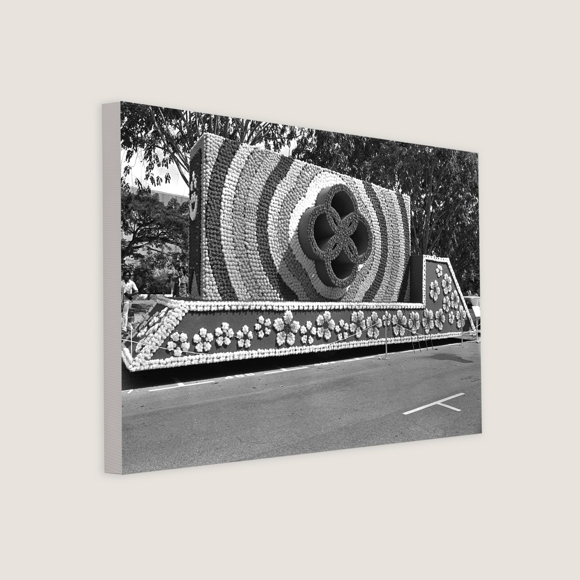 Float Displayed by The People Association 1982 Canvas