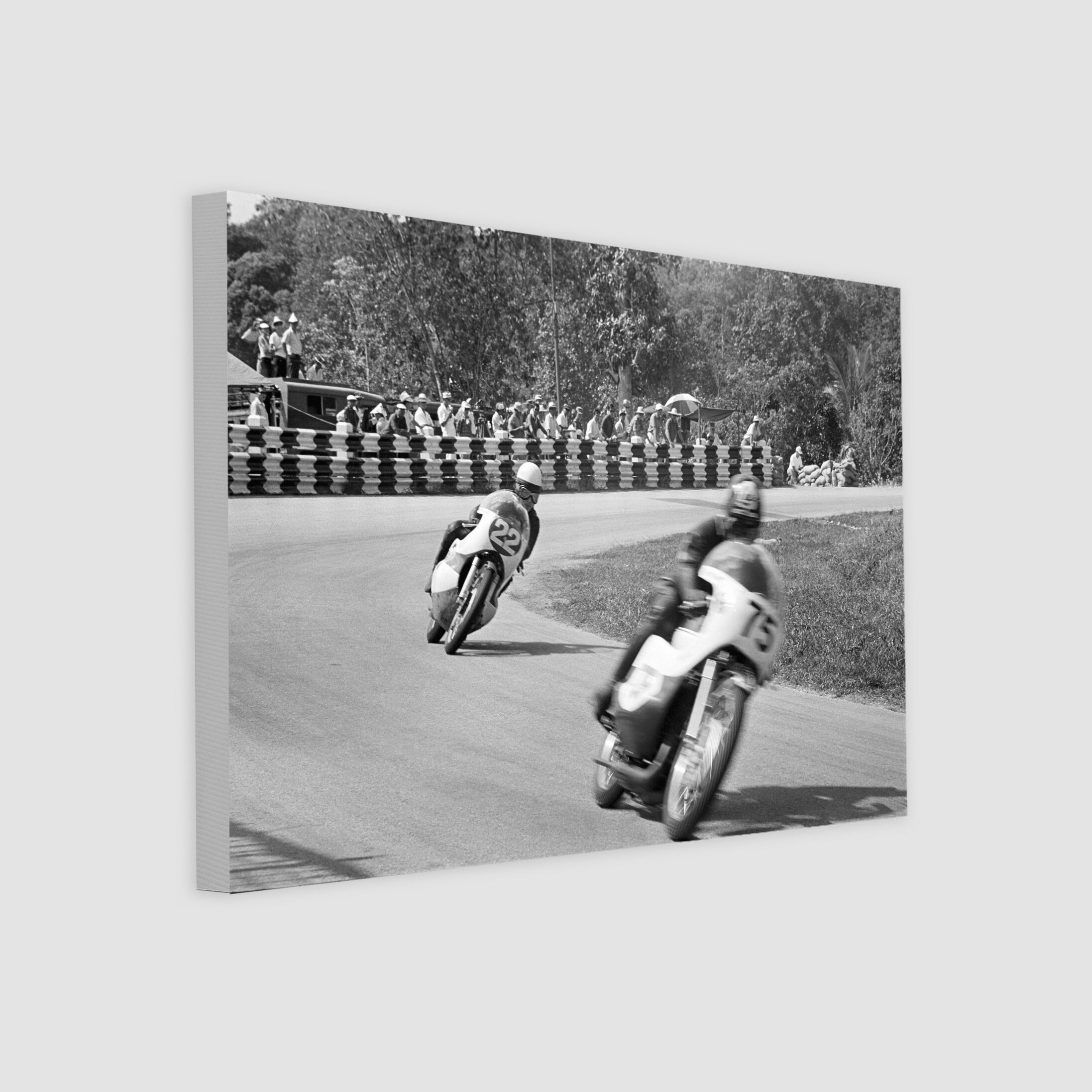 Motorcycle Grand Prix Bikes at the Peak Bend 1967-My Sg Memories