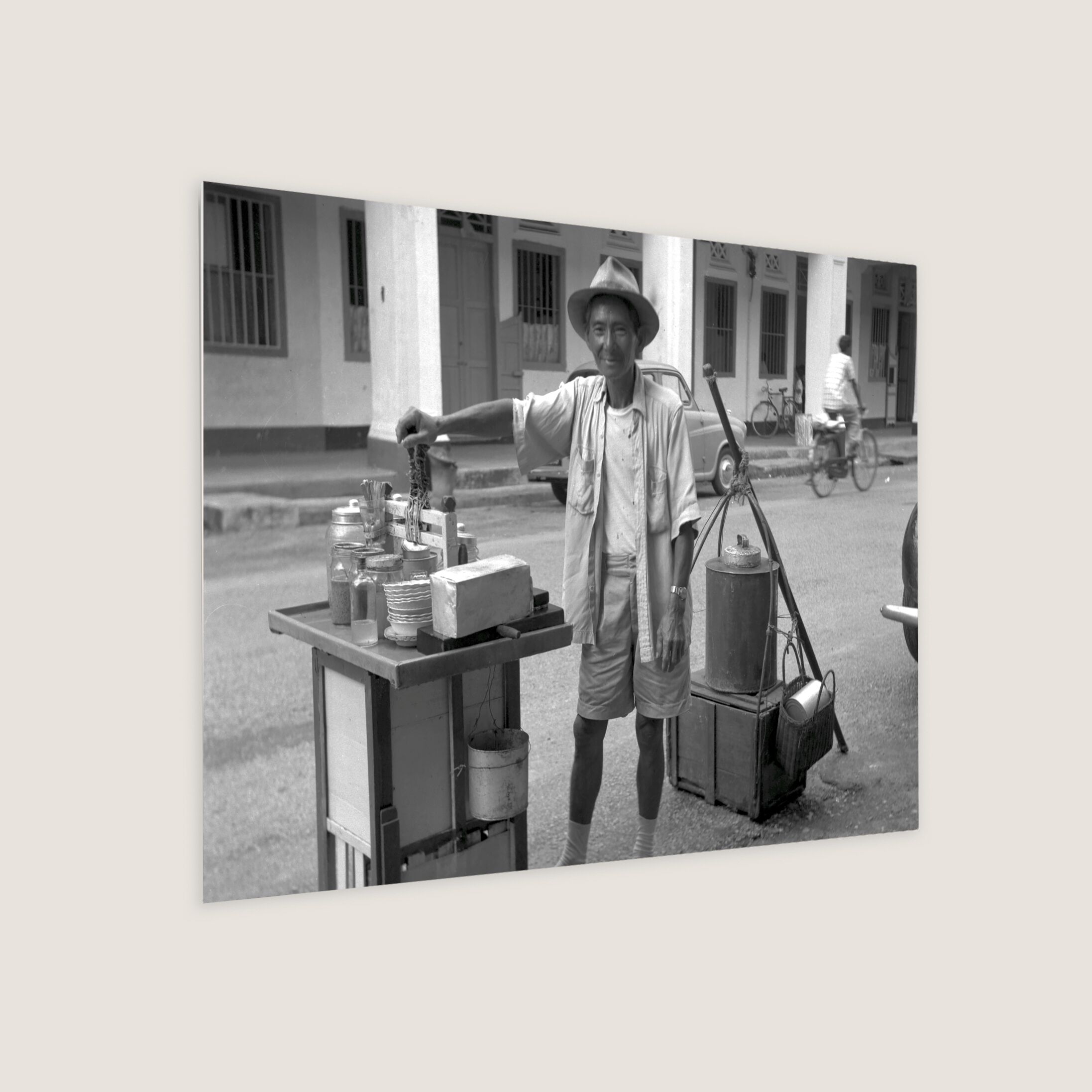 Itinerant Hawker on the Streets at Geylang 1960