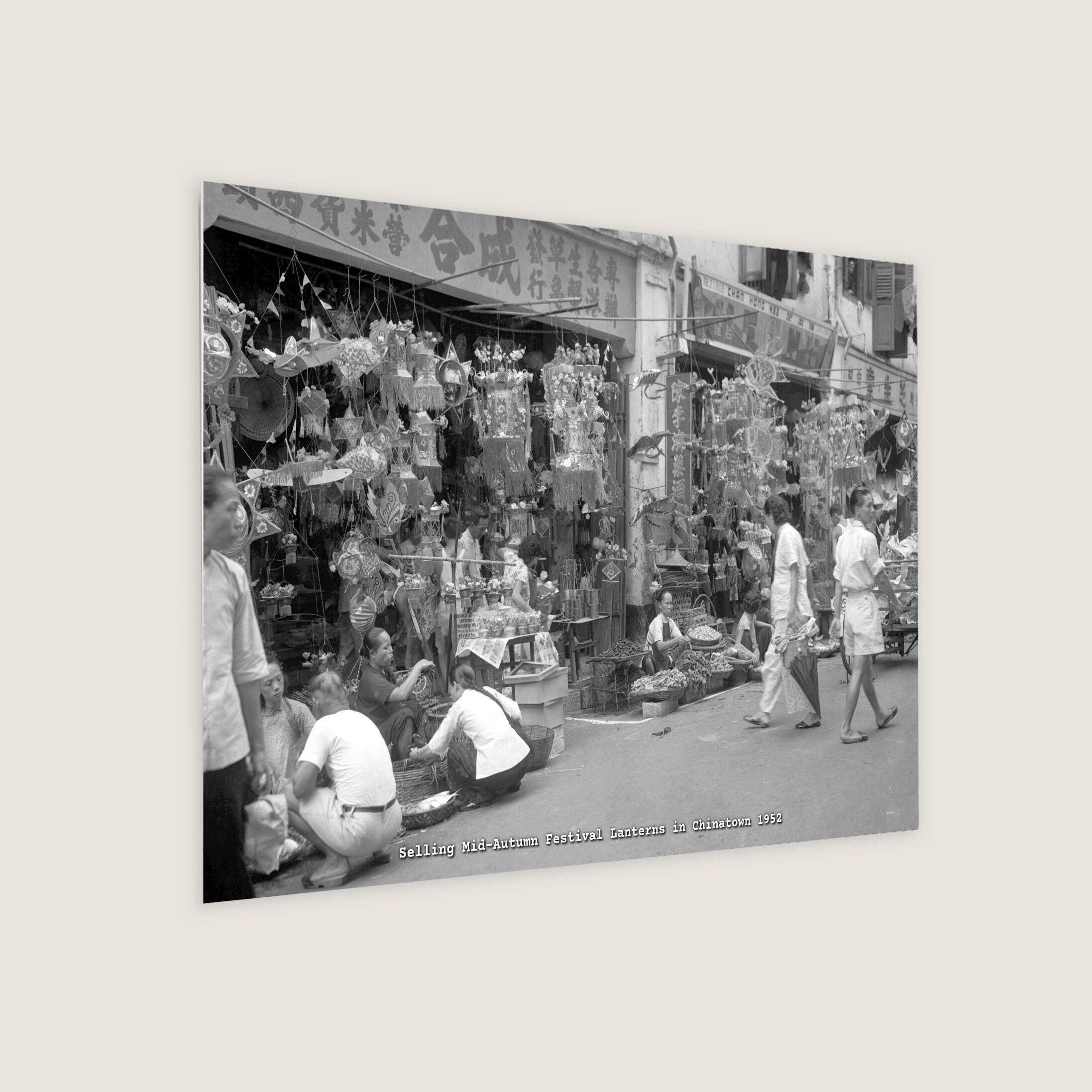 Selling Mid-Autumn Festival Lanterns in Chinatown 1952-My Sg Memories