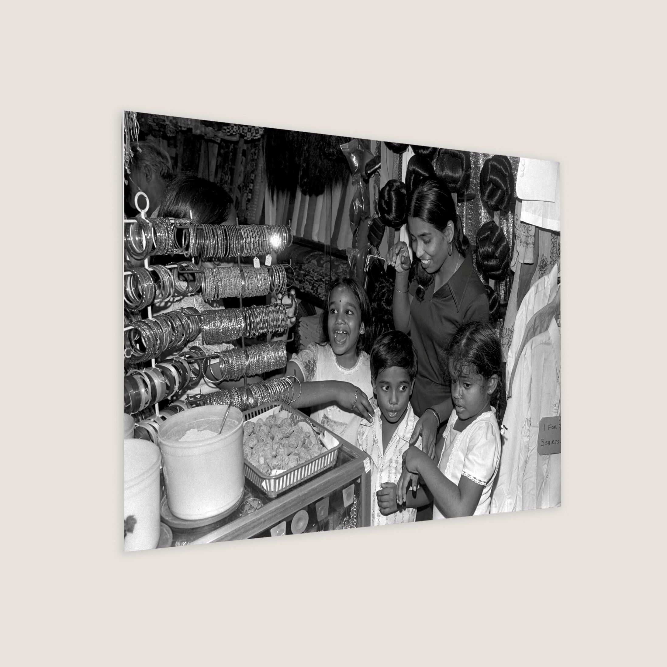 Last Minute Deepavali Shopping at Serangoon Road 1977