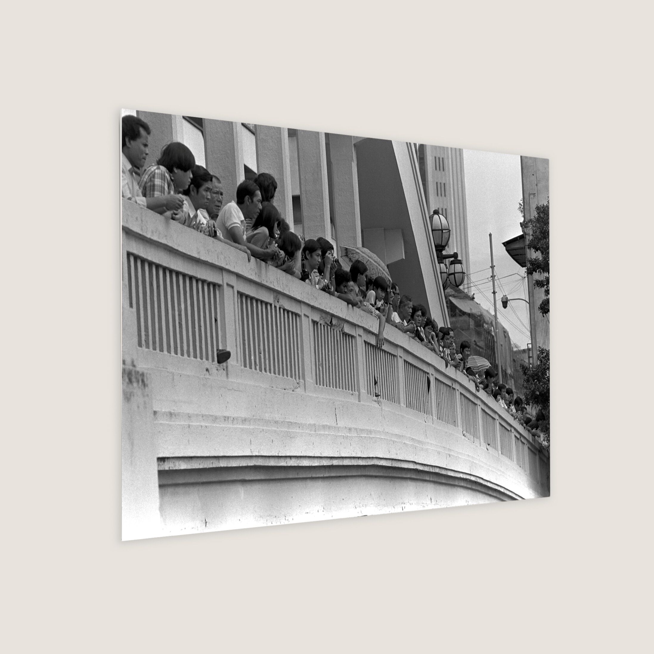 Crowds at the Singapore River Regetta 1983-My Sg Memories