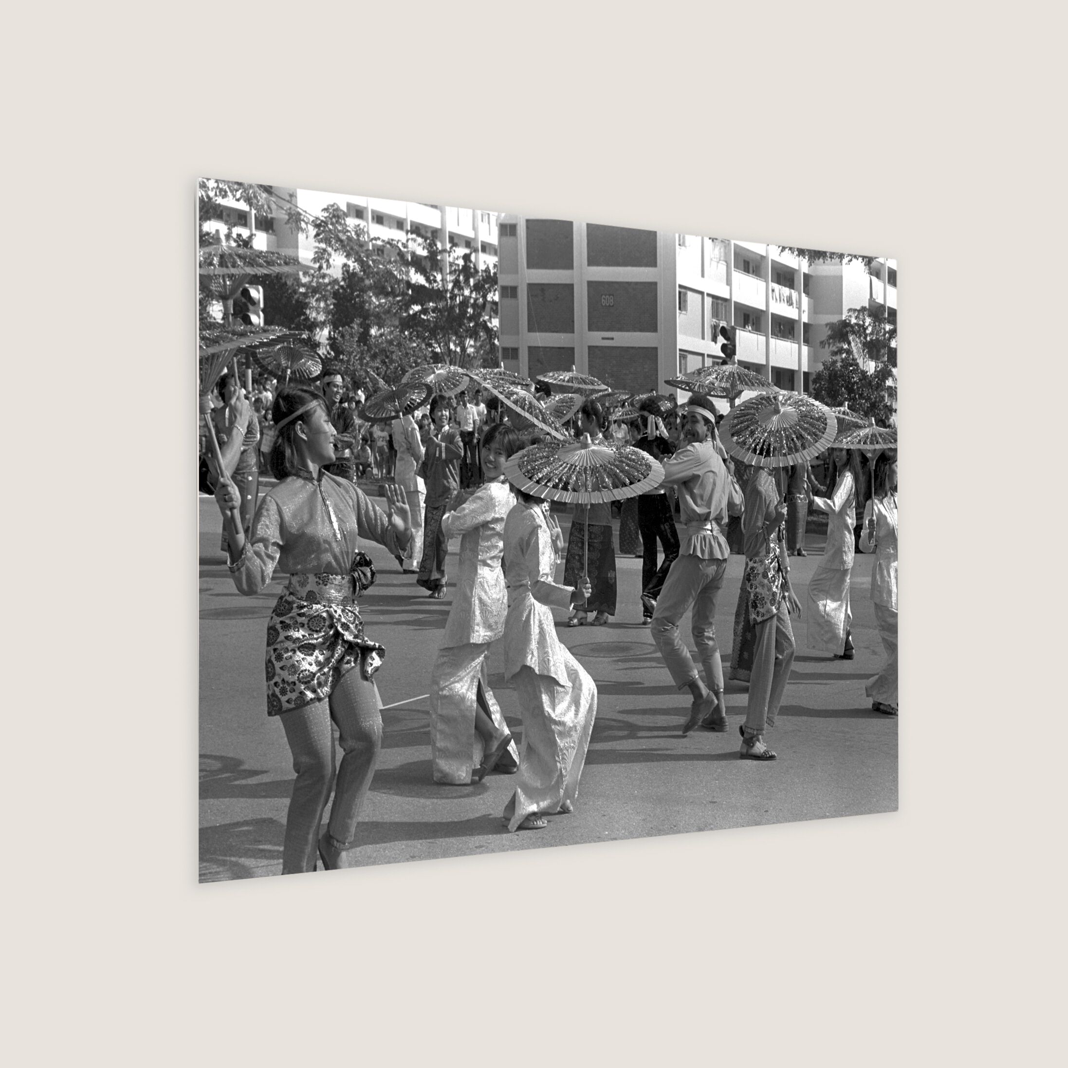 Graceful Malay Umbrella Dance at Heartland 1984-My Sg Memories