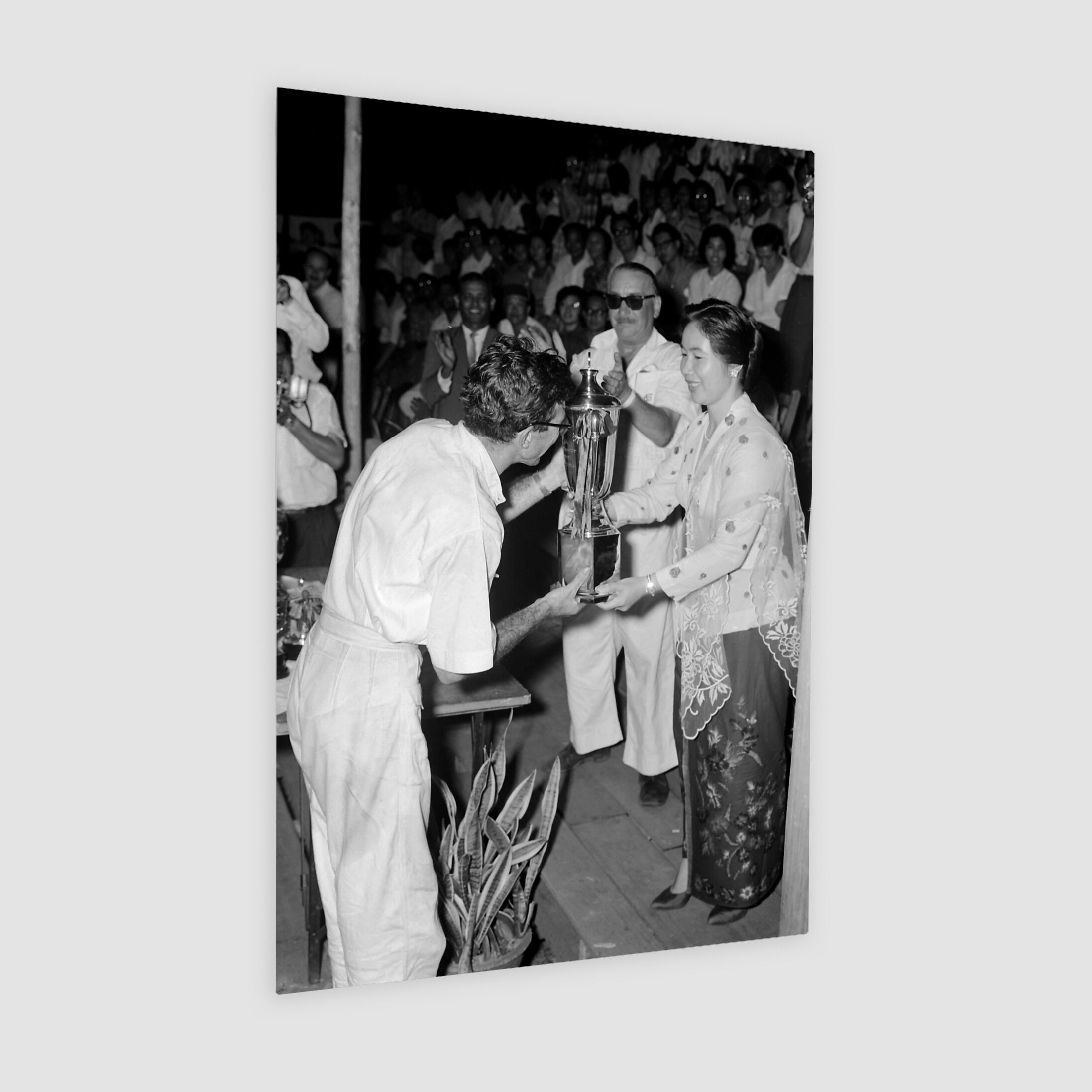 Singapore’s First Grand Prix Trophy Presentation 1961-My Sg Memories