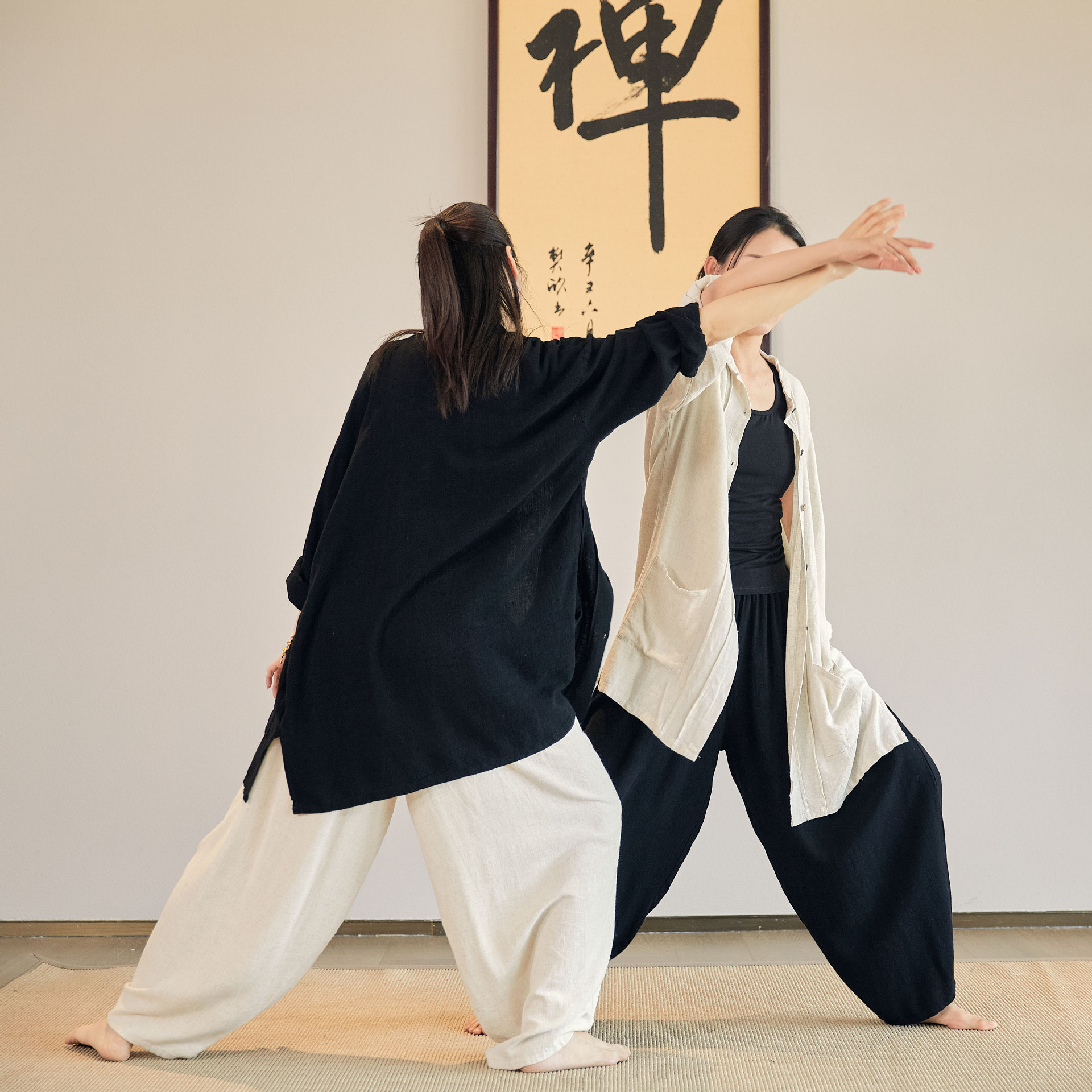 禪意飄逸 · 「居家服」純色砂洗柔软套裝