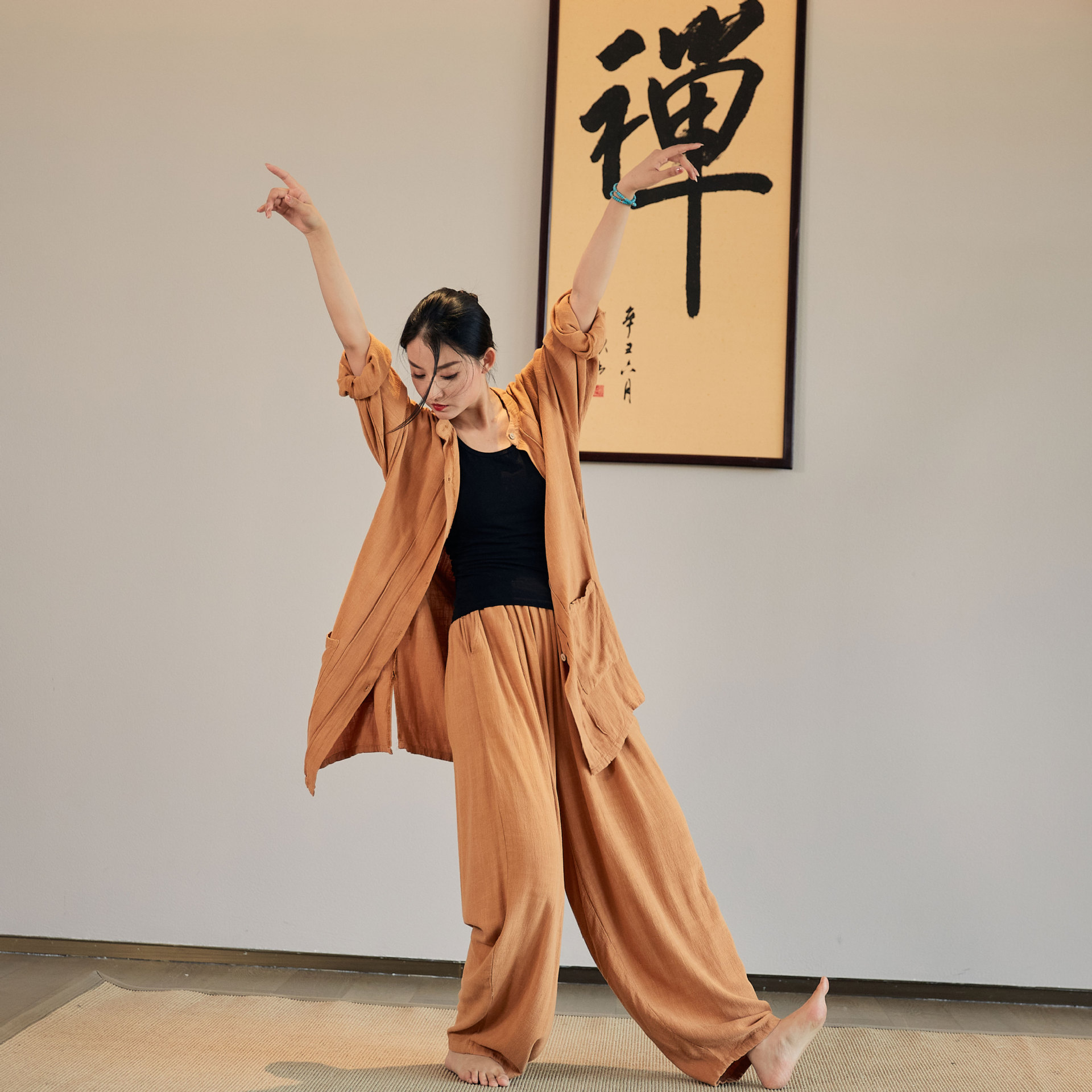禪意飄逸 · 「居家服」純色砂洗柔软套裝