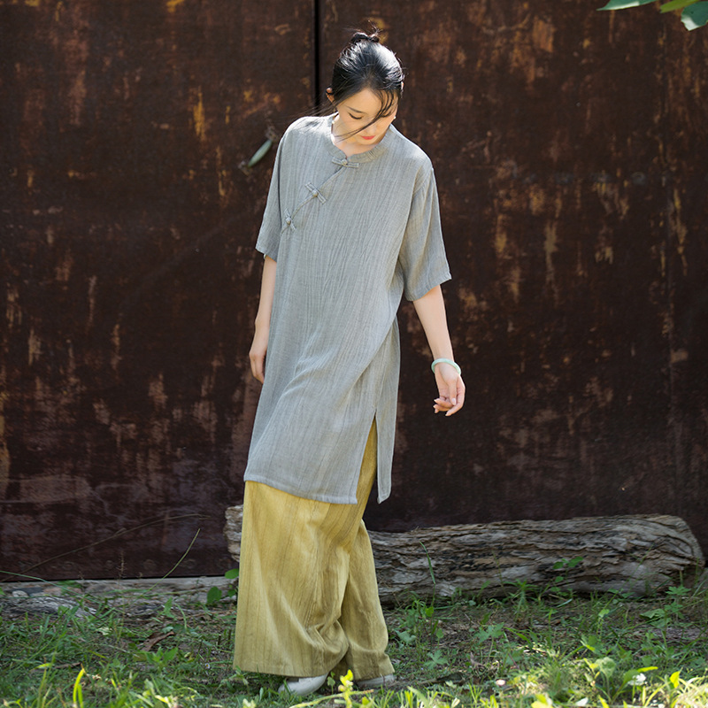 柔軟飄逸 · 「茶服長衫」紮染砂洗盤扣偏襟袍