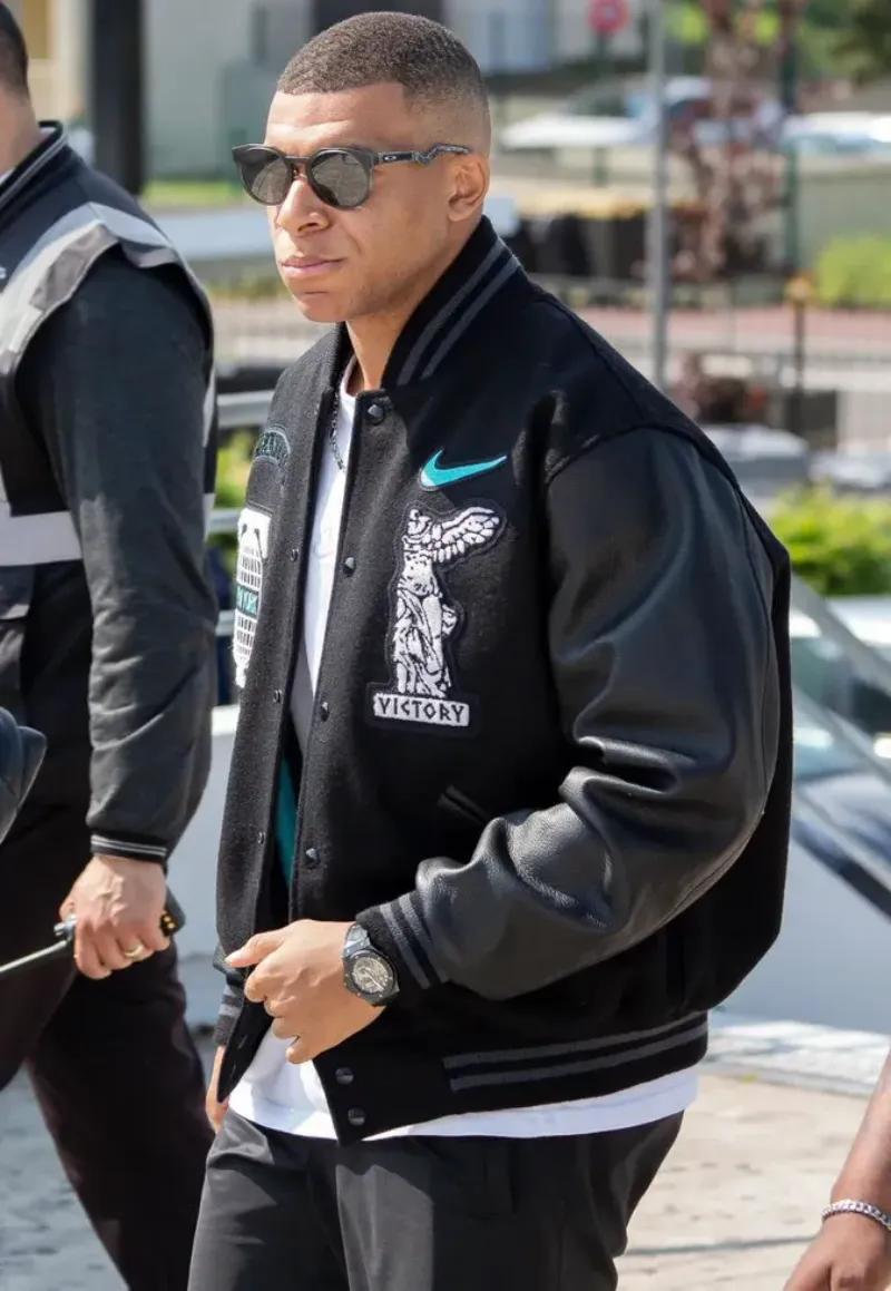 ナイキ　ティファニー　コラボ　スタジャン XLサイズ ナイキティファニーコラボスタジャン XLサイズ