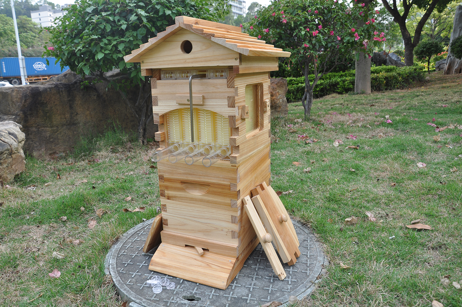 Auto Flow Bee Hives Honey Boxes Beehive + 4 x Beekeeping Frames +6 Bee Foundations with frames