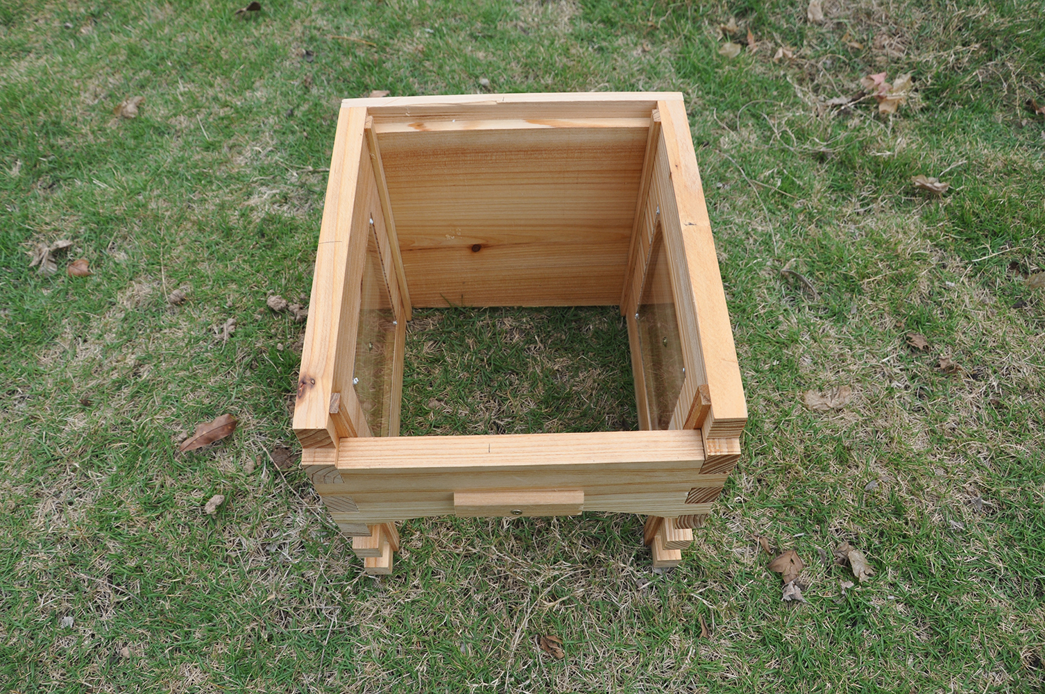 Auto Flow Bee Hives Honey Boxes Beehive + 4 x Beekeeping Frames +6 Bee Foundations with frames