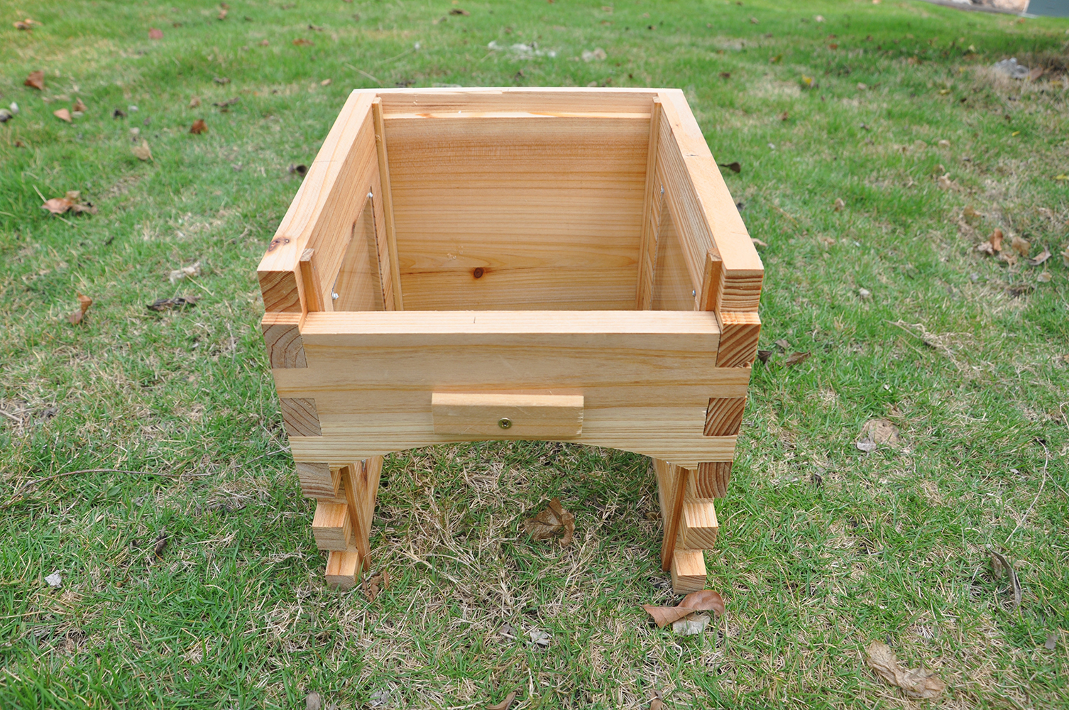 Auto Flow Bee Hives Honey Boxes Beehive + 4 x Beekeeping Frames +6 Bee Foundations with frames