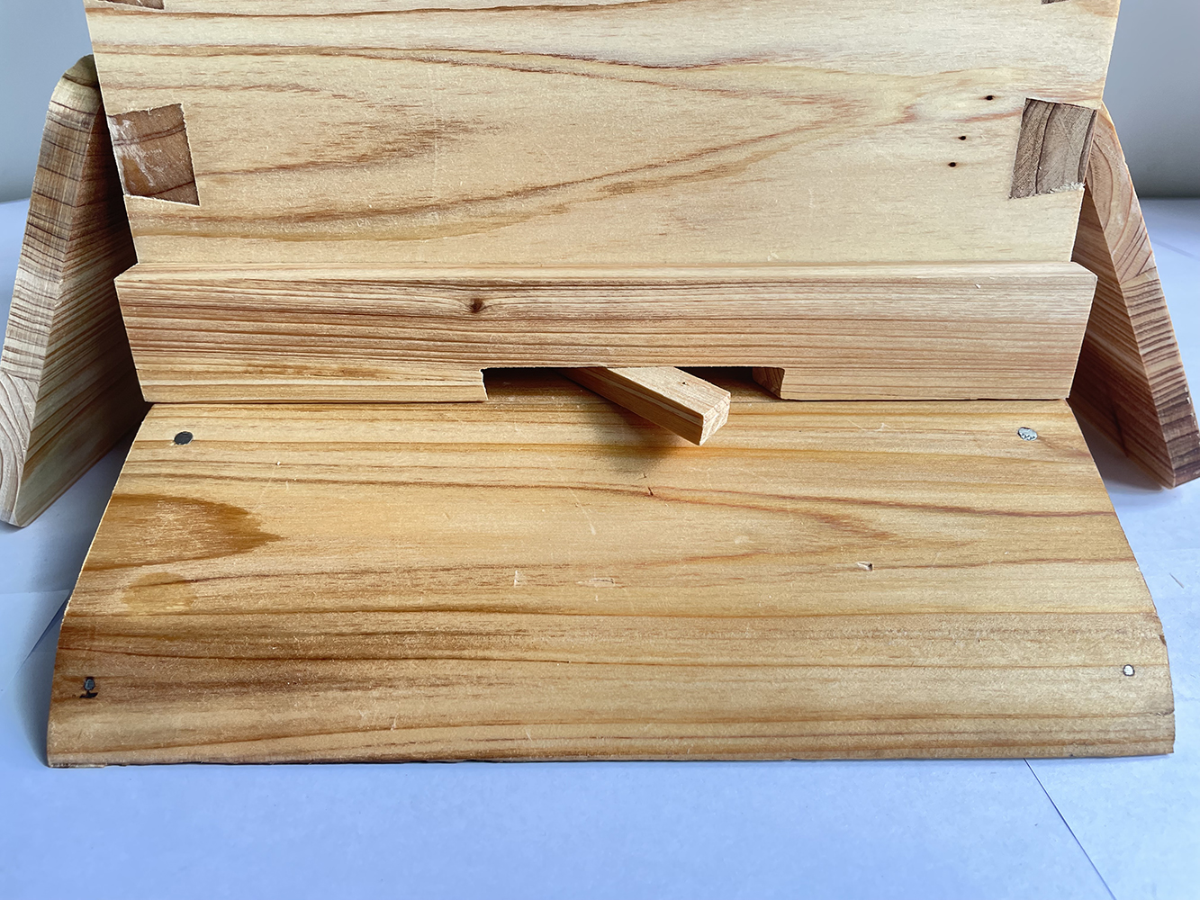 Auto Flow Bee Hives Honey Boxes Beehive + 4 x Beekeeping Frames +6 Bee Foundations with frames