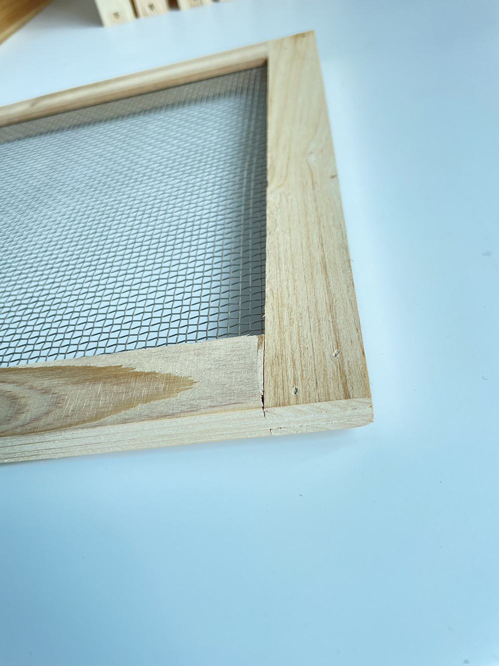 Auto Flow Bee Hives Honey Boxes Beehive + 4 x Beekeeping Frames +6 Bee Foundations with frames